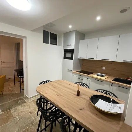 Vieux-nice 3 Pieces Confortable Et Calme *